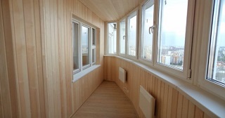 Отделка, остекление, утепление балконов в Балашове от 210 руб. м/2.